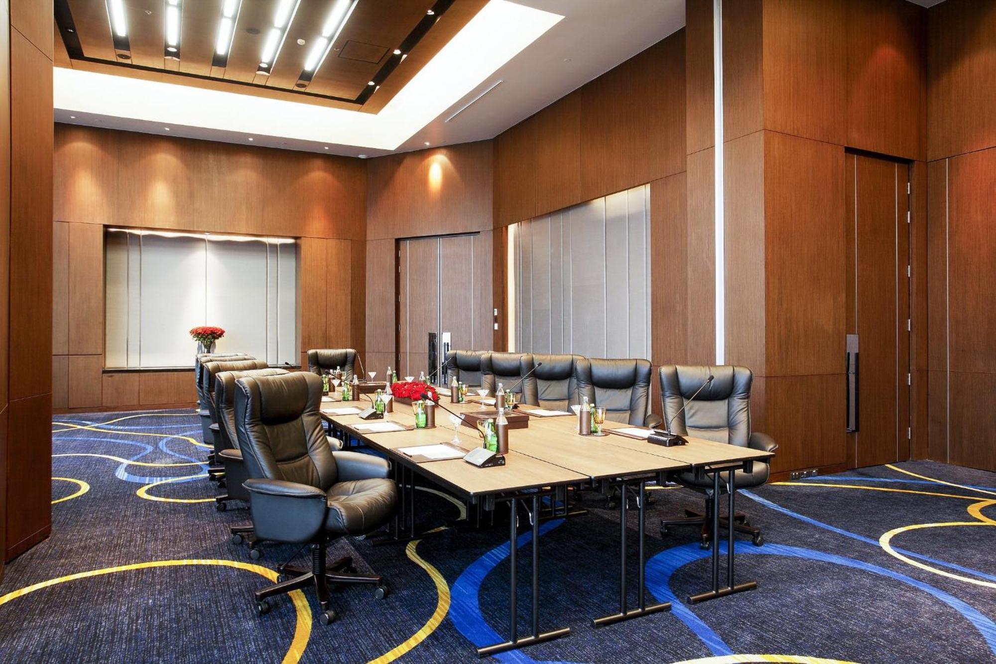 Centara Grand At Centralworld Bangkok Dış mekan fotoğraf Meeting room